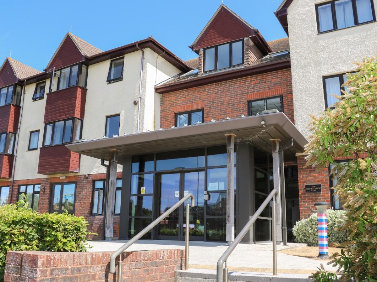 Flat 33 - Marine Court Villa Littlehampton Exterior photo